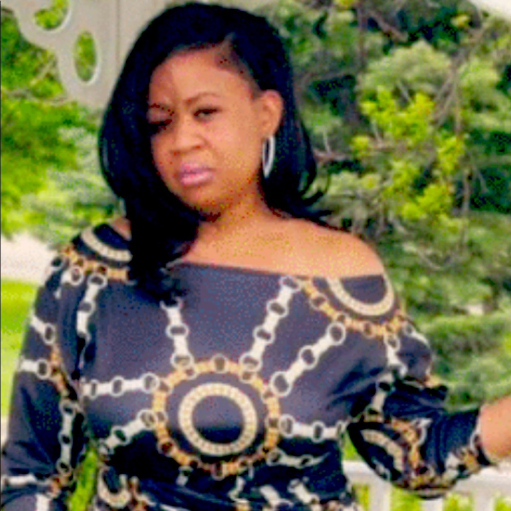 Meet your Posher, Acacia